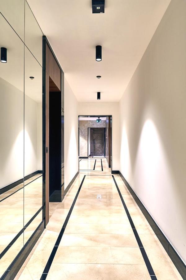 Mennica Residence Suite Apartments وارسو المظهر الخارجي الصورة