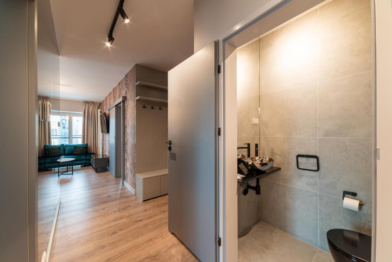 Mennica Residence Suite Apartments وارسو المظهر الخارجي الصورة